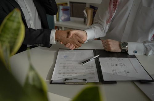 凱文教育與智譜華章聯手，布局AI智能產品與房地產信息咨詢新領域